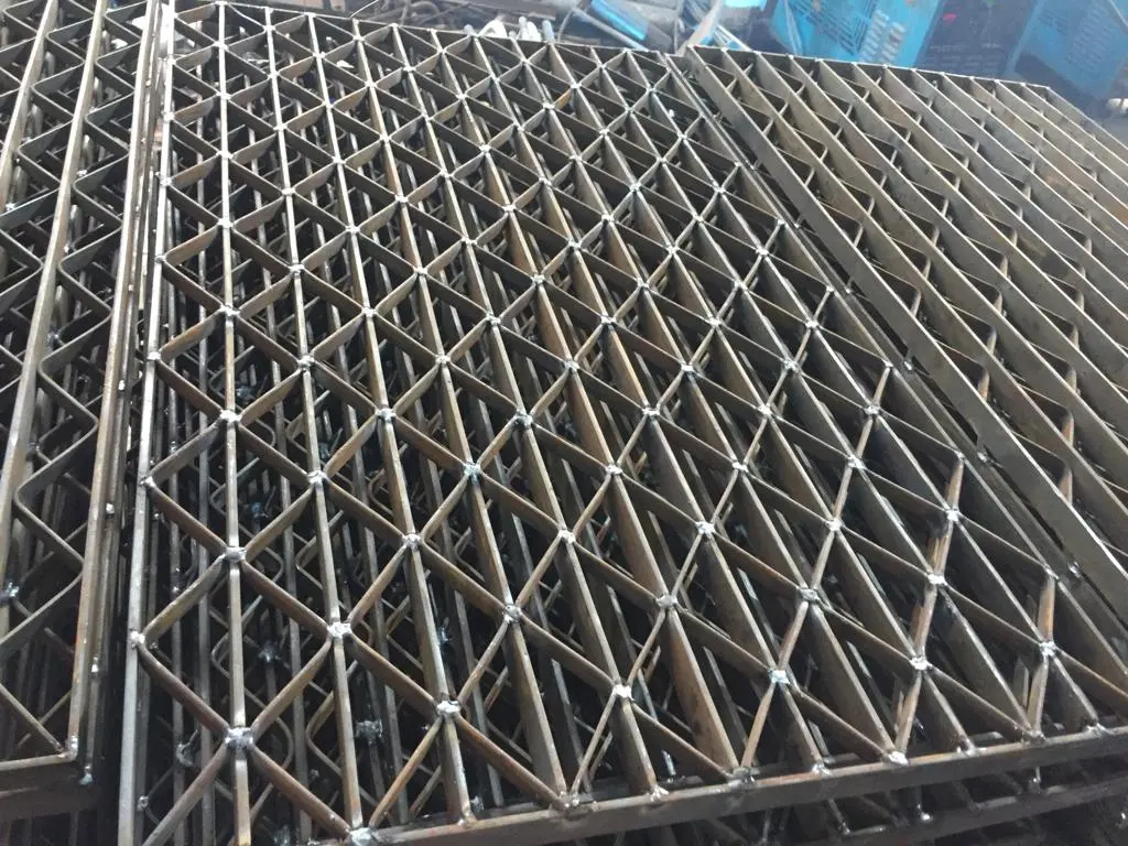 Honey Comb Grating Manufacturer in India