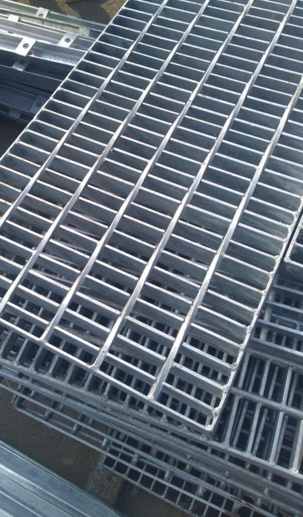 MIG Welded MS Grating Exporter in India