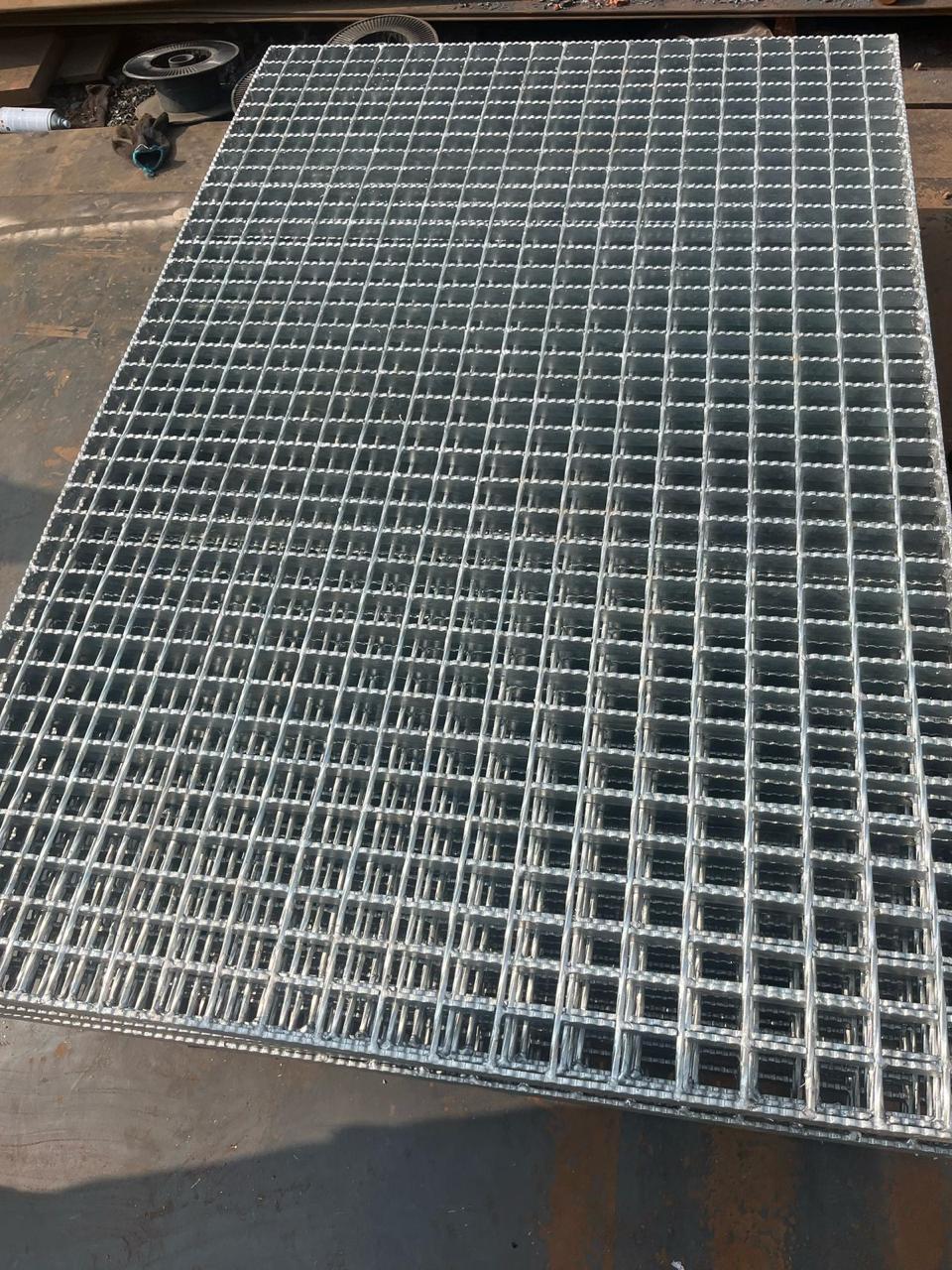 Serrated Grating Manufacturer in India